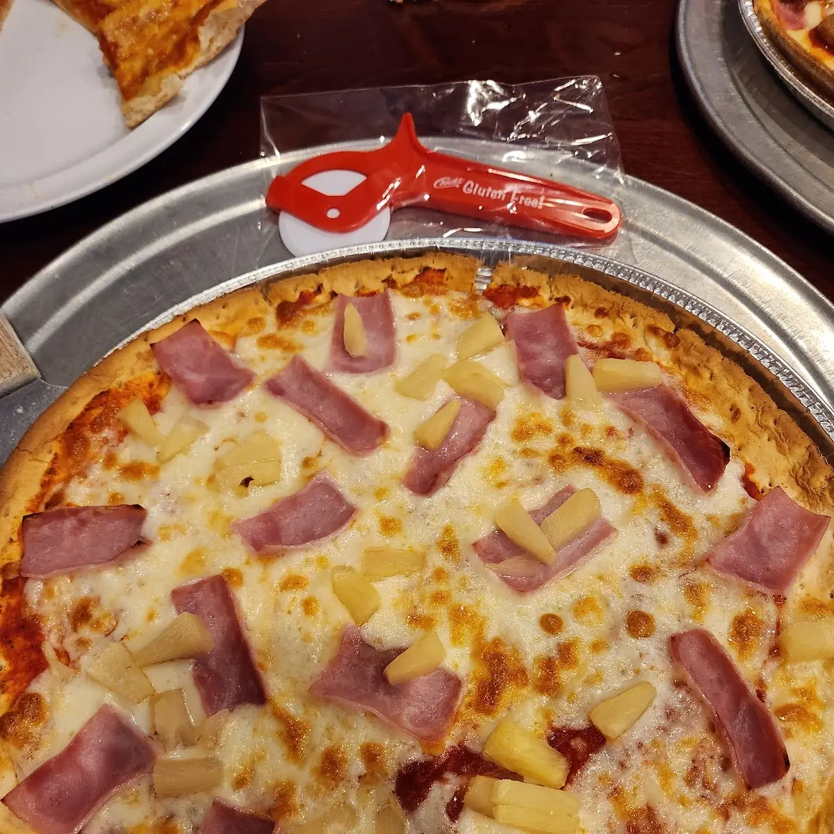 Hawaiian Pizza