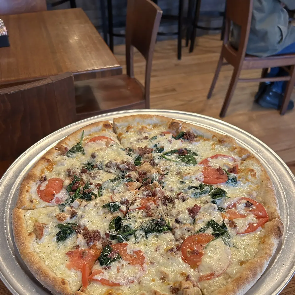 Chicken and Spinach Alfredo White Cheese Pizza