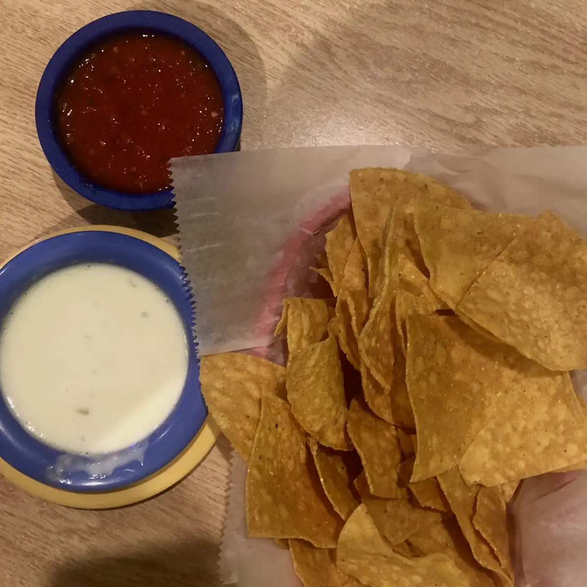 Chips Salsa & Cheese Dip