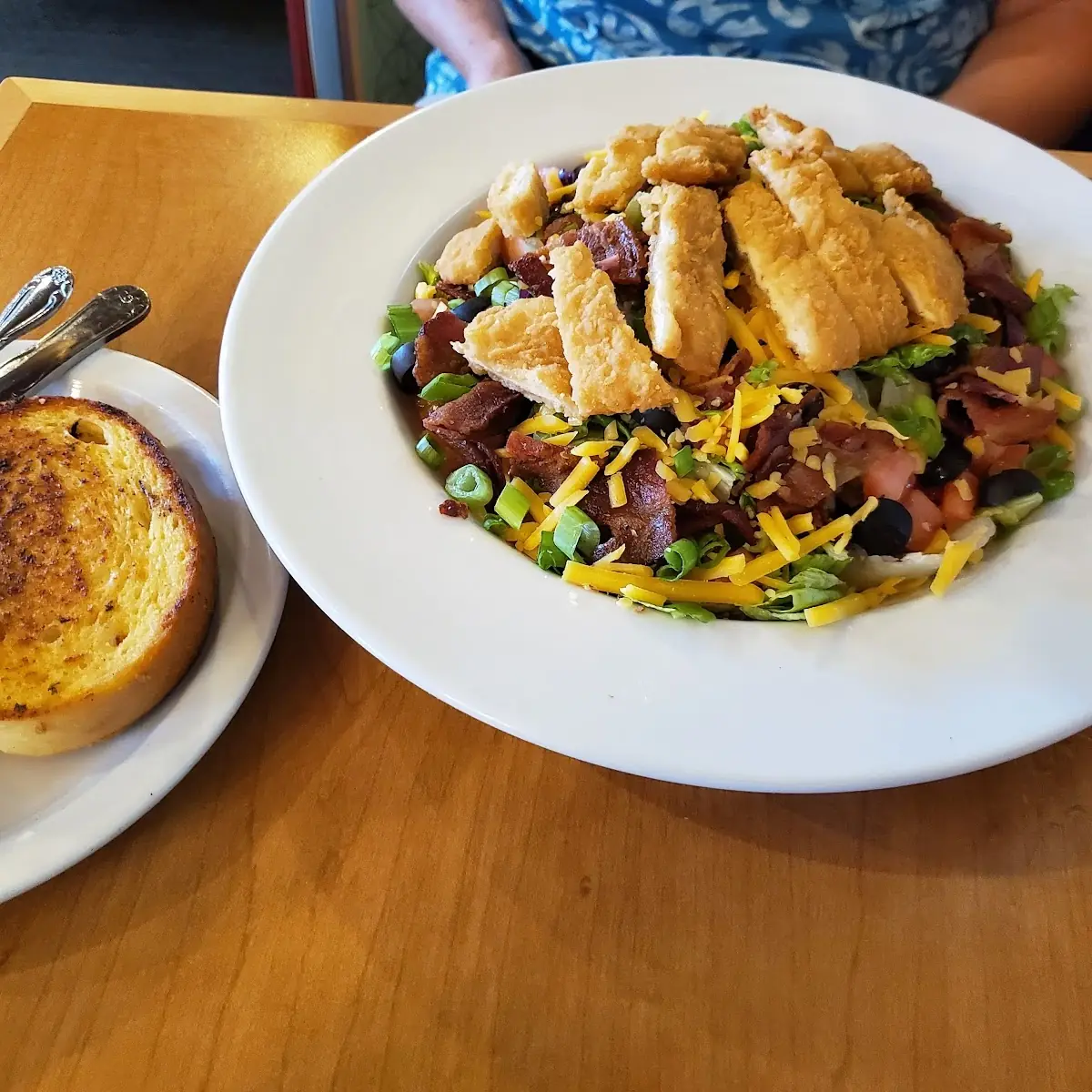 Crispy Chicken Salad