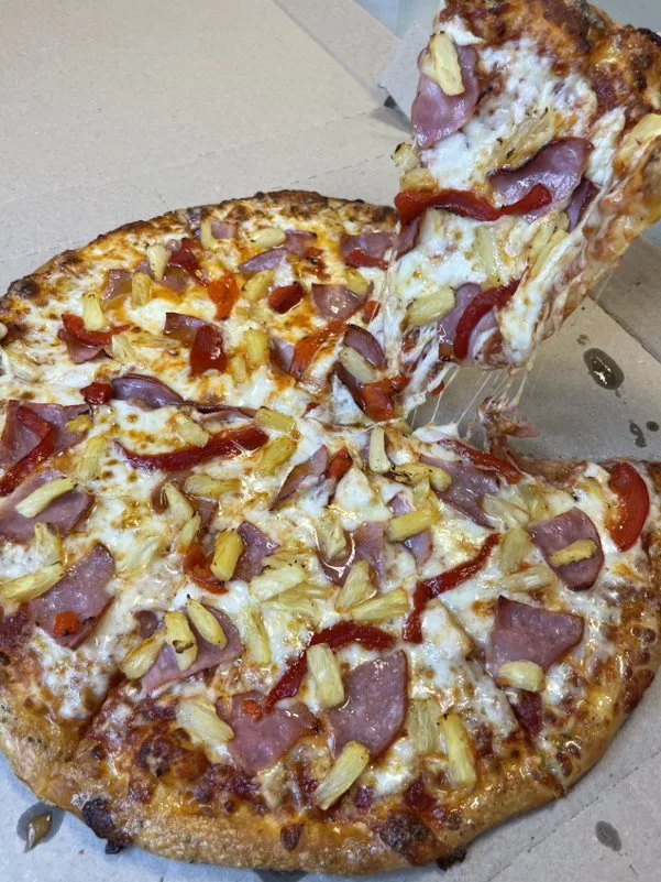Hawaiian Pizza