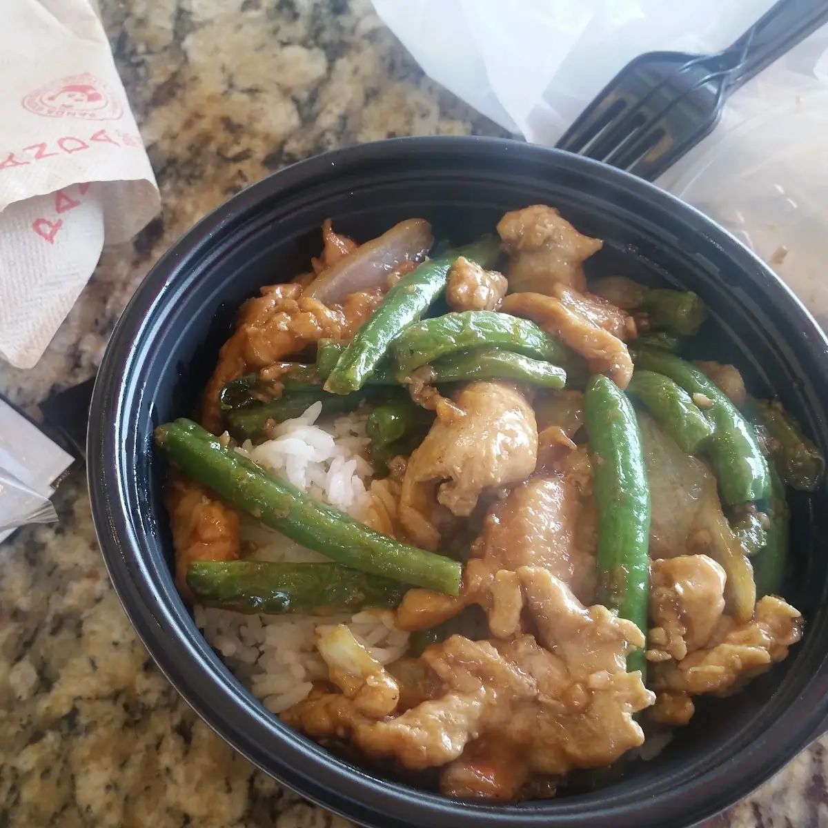 Rice Bowl with Chicken and String Beans