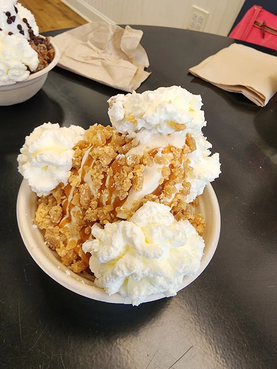 Cross Cookie Sundae