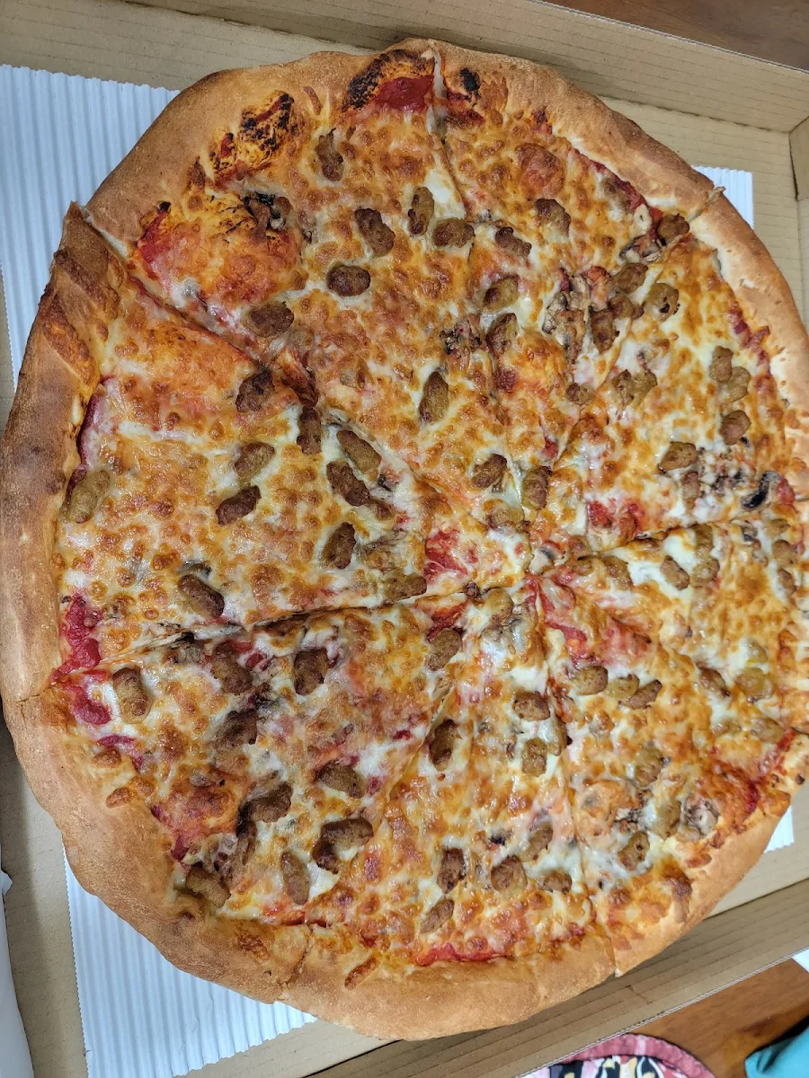 Sausage Pizza with Mushrooms