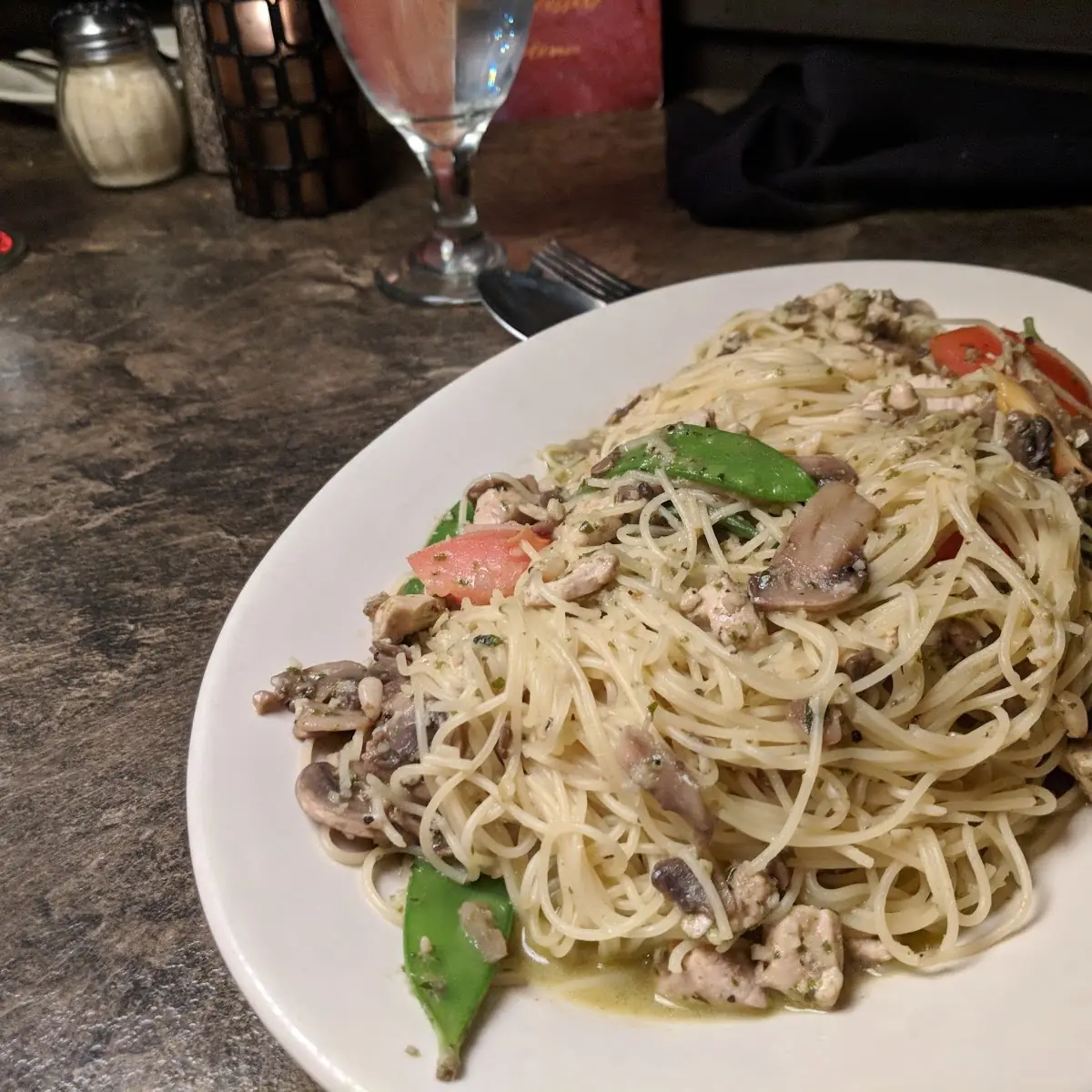 Garlic Chicken w Pesto