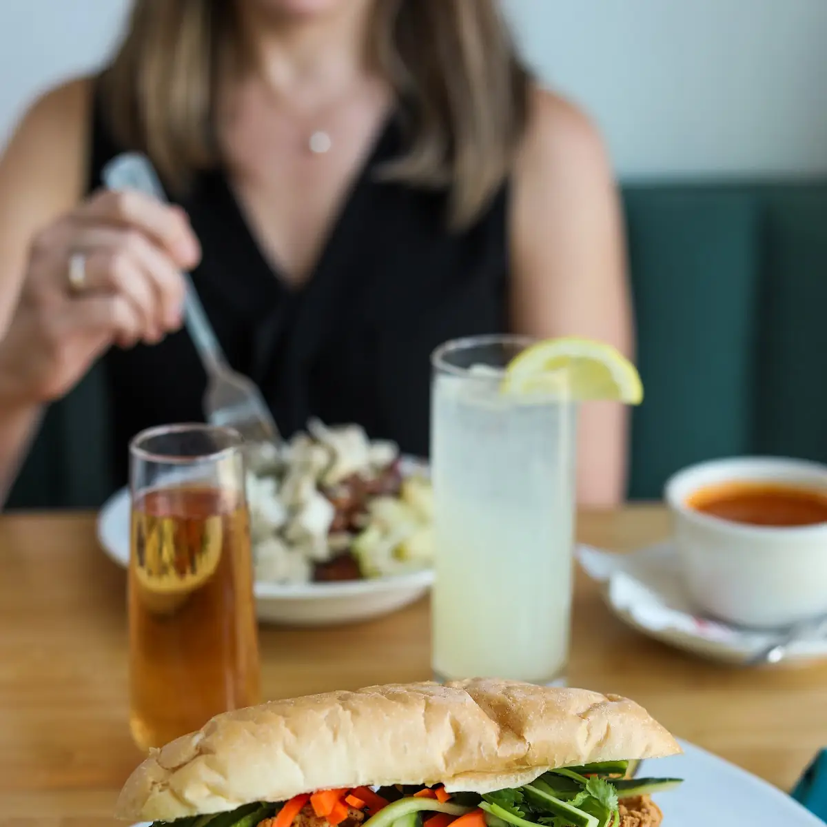 Fried Chicken Banh MI
