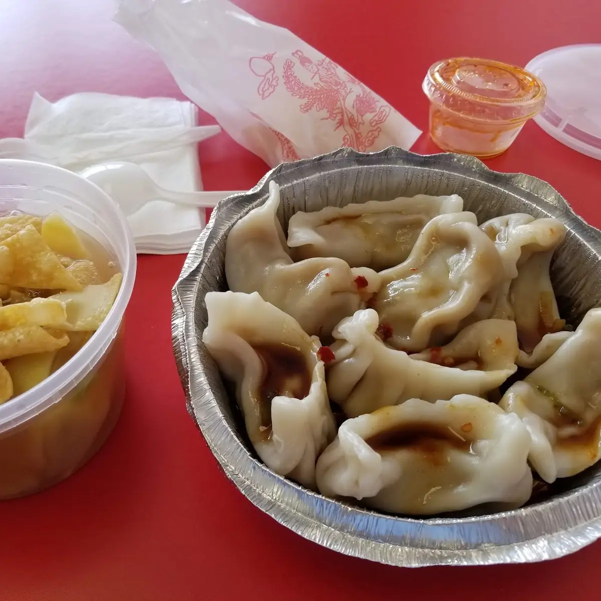 Wonton Soup with Fried Noodles