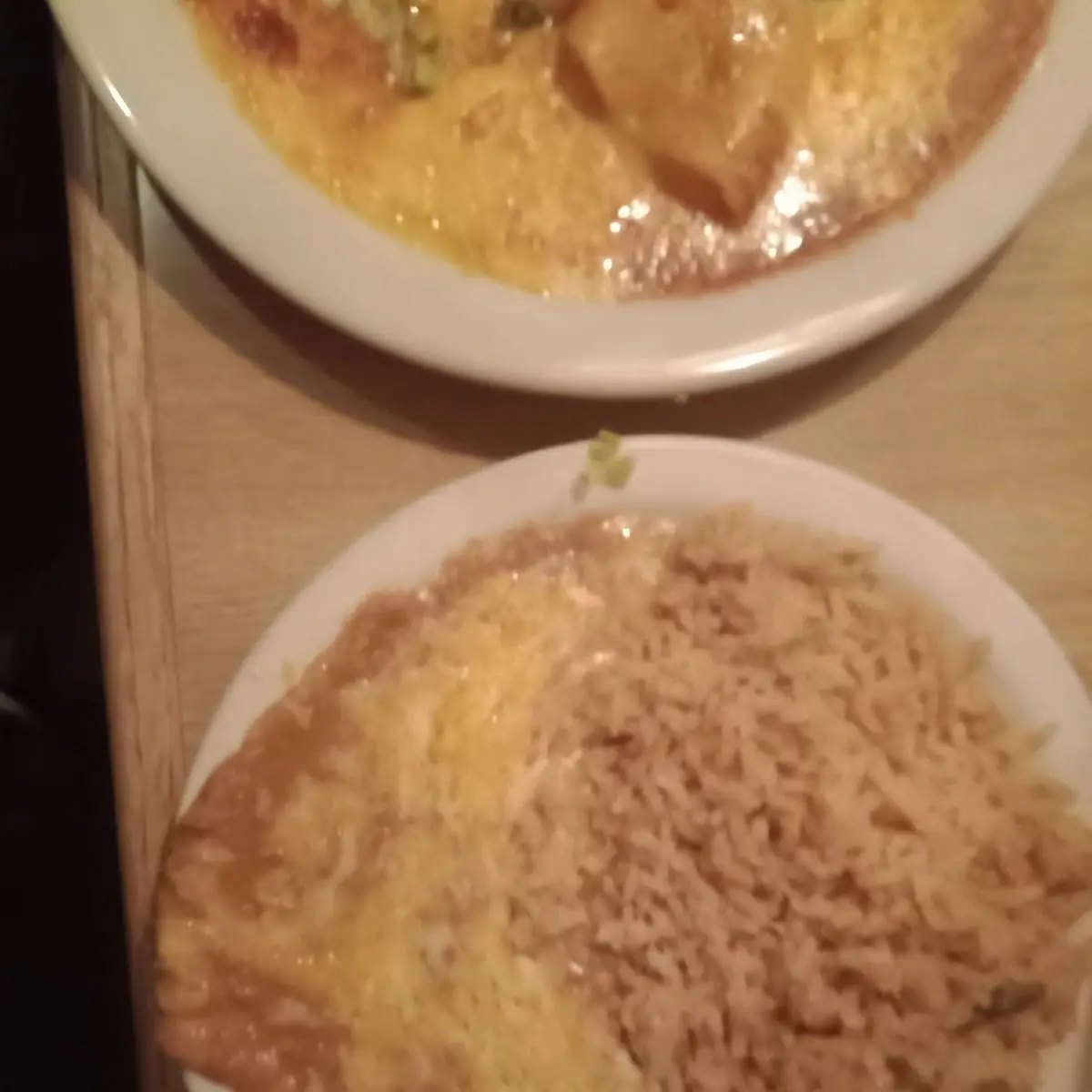 Poco Pollo Fundido Served with Rice