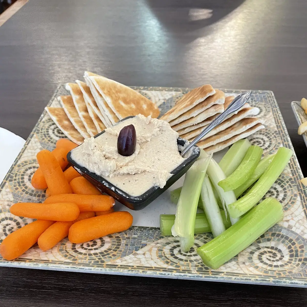 Hummus Plate