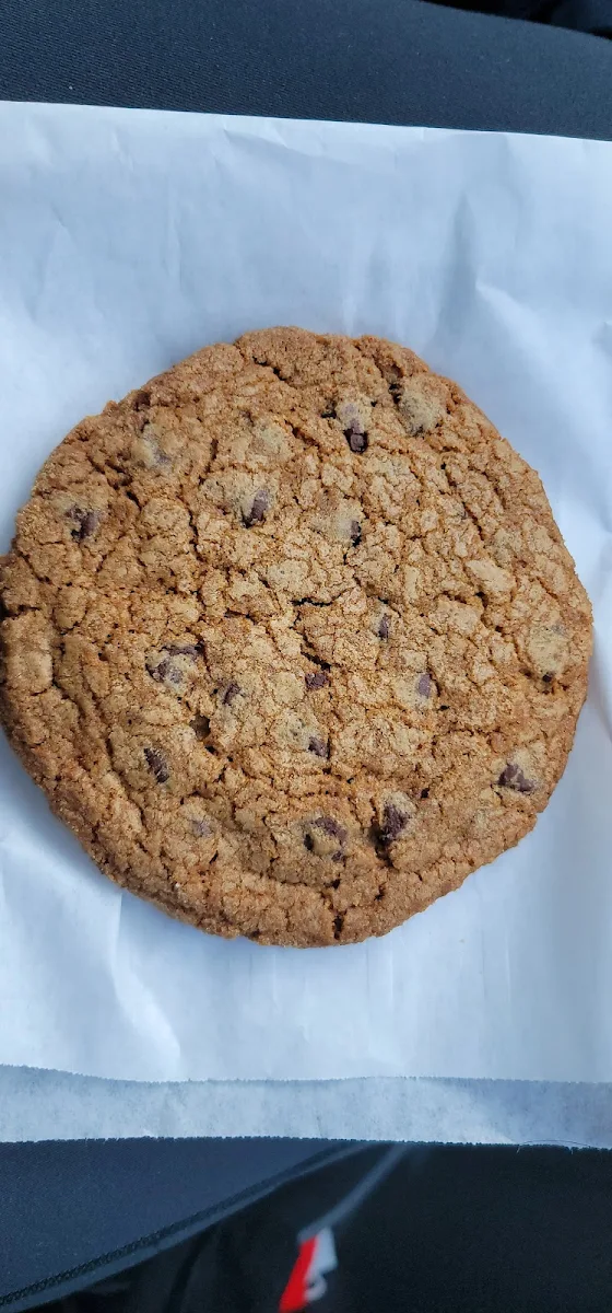 Chocolate Chip Cookie