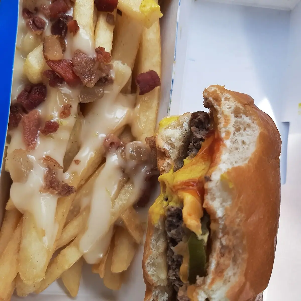 Cheeseburger Combo