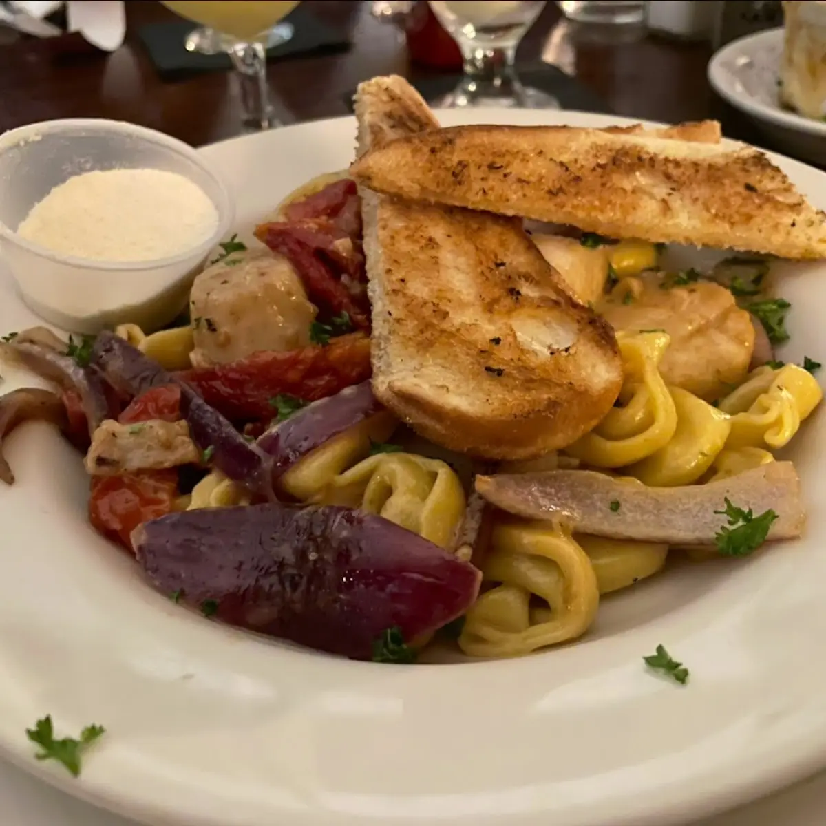 Sautéed Scallops with Sun Dried Tomatoes Tortellini