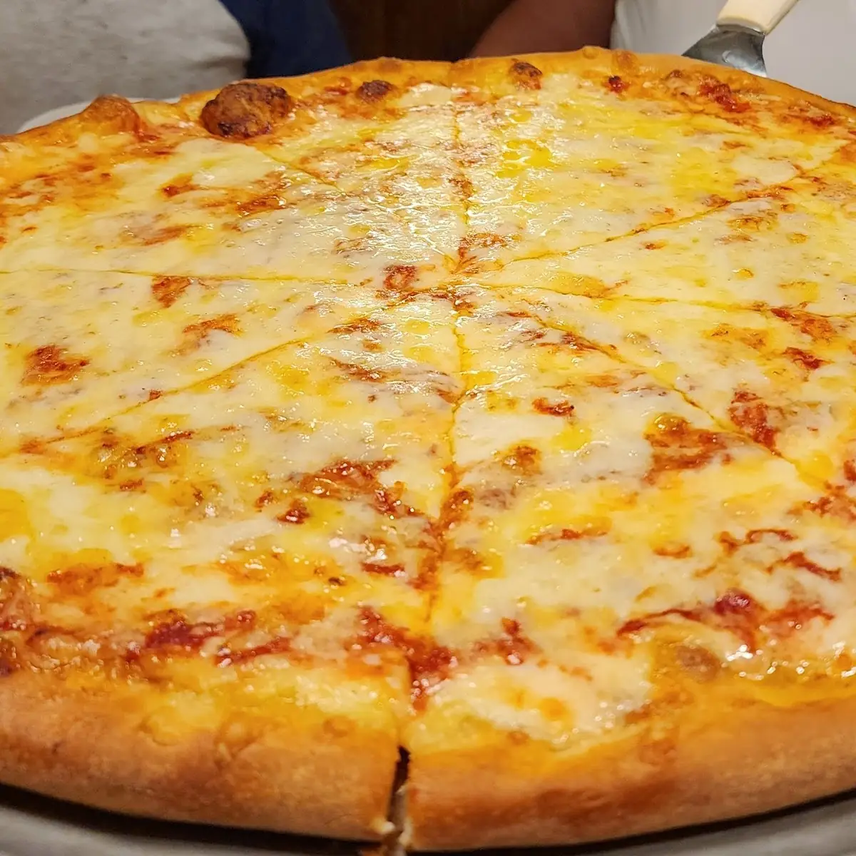 Large Pizza