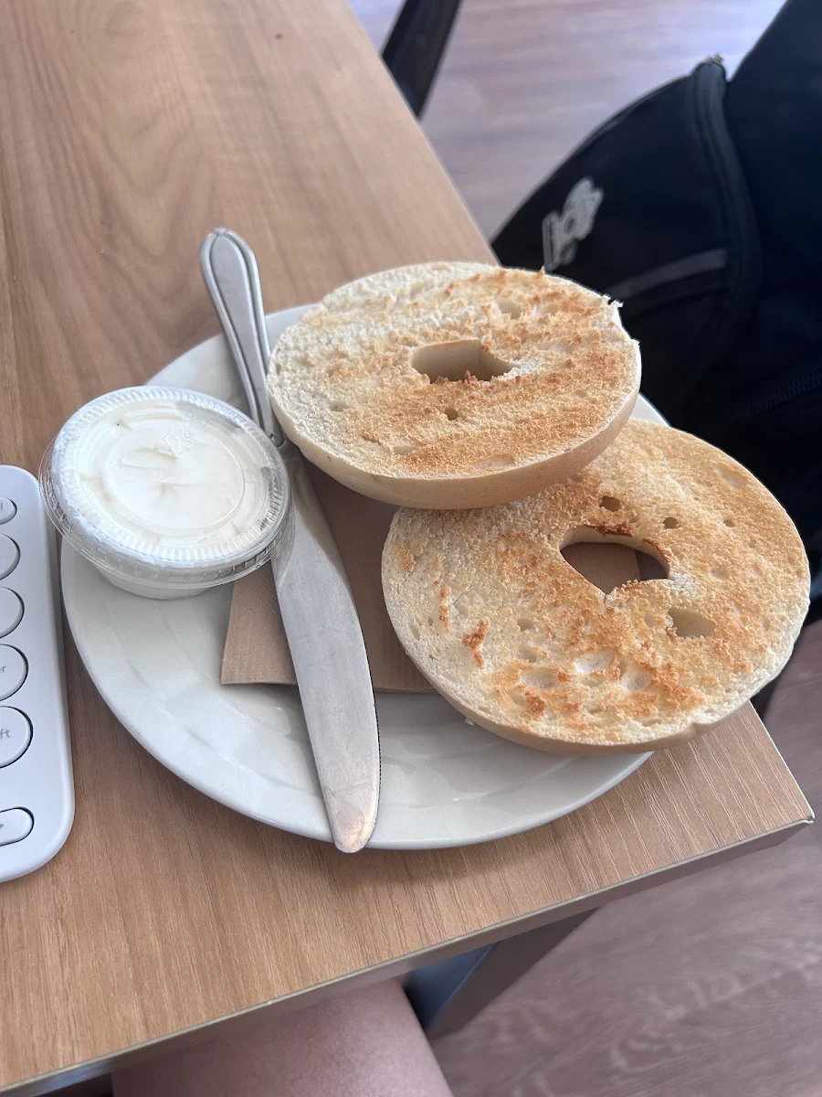 Bagels Plain Asiago