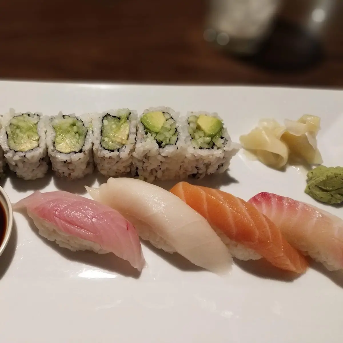 Yellowtail Roll