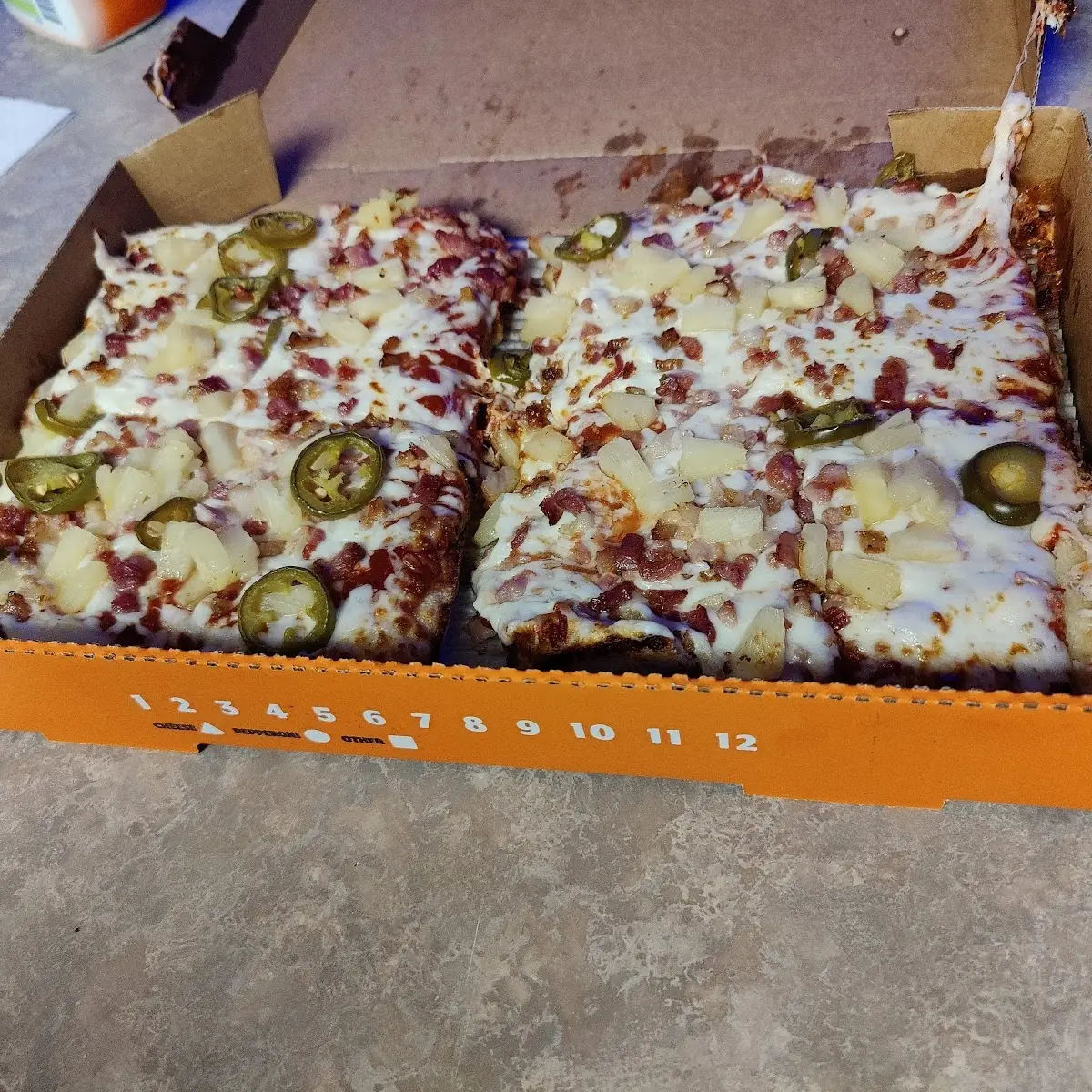 Deep Deep Dish Hawaiian Pizza