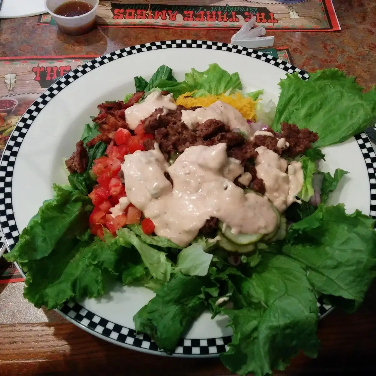 Bacon Cheeseburger Salad 800 Cals