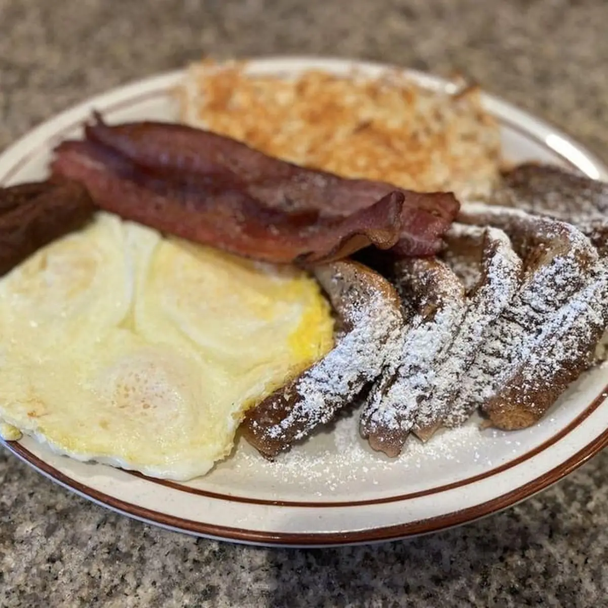 Bacon or Sausage Egg Plate