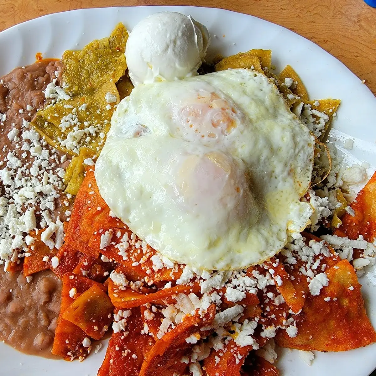 Chilaquiles Divorciados