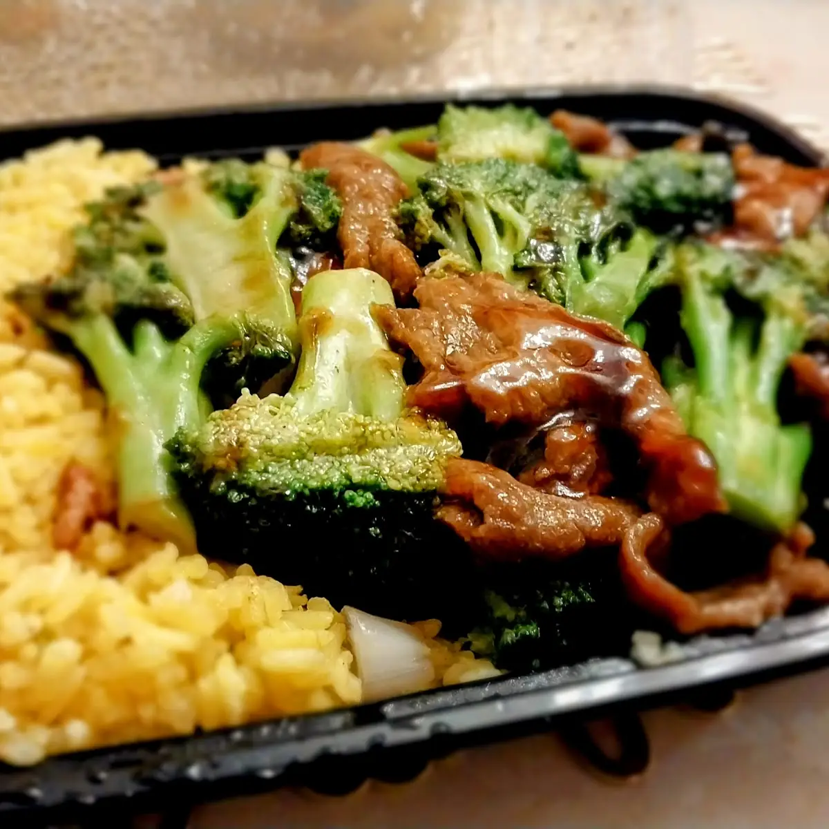 Chicken or Roast Pork with Broccoli