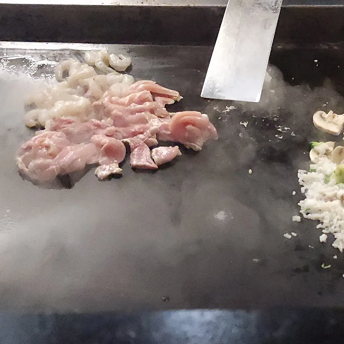 Hibachi Chicken and Shrimp with Broccoli