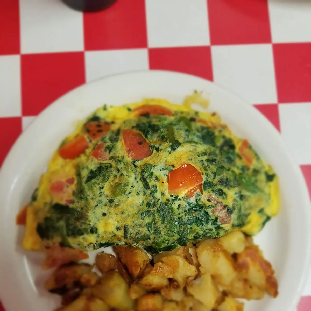 Spinach Tomato and American Cheese Omelette