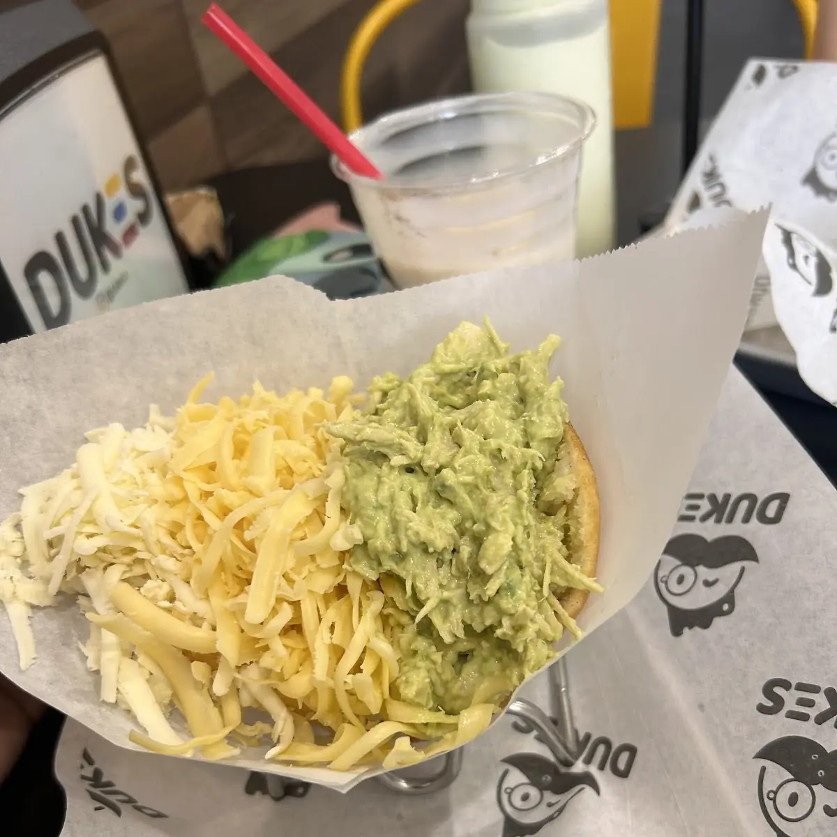 Arepa Reina Pepiada