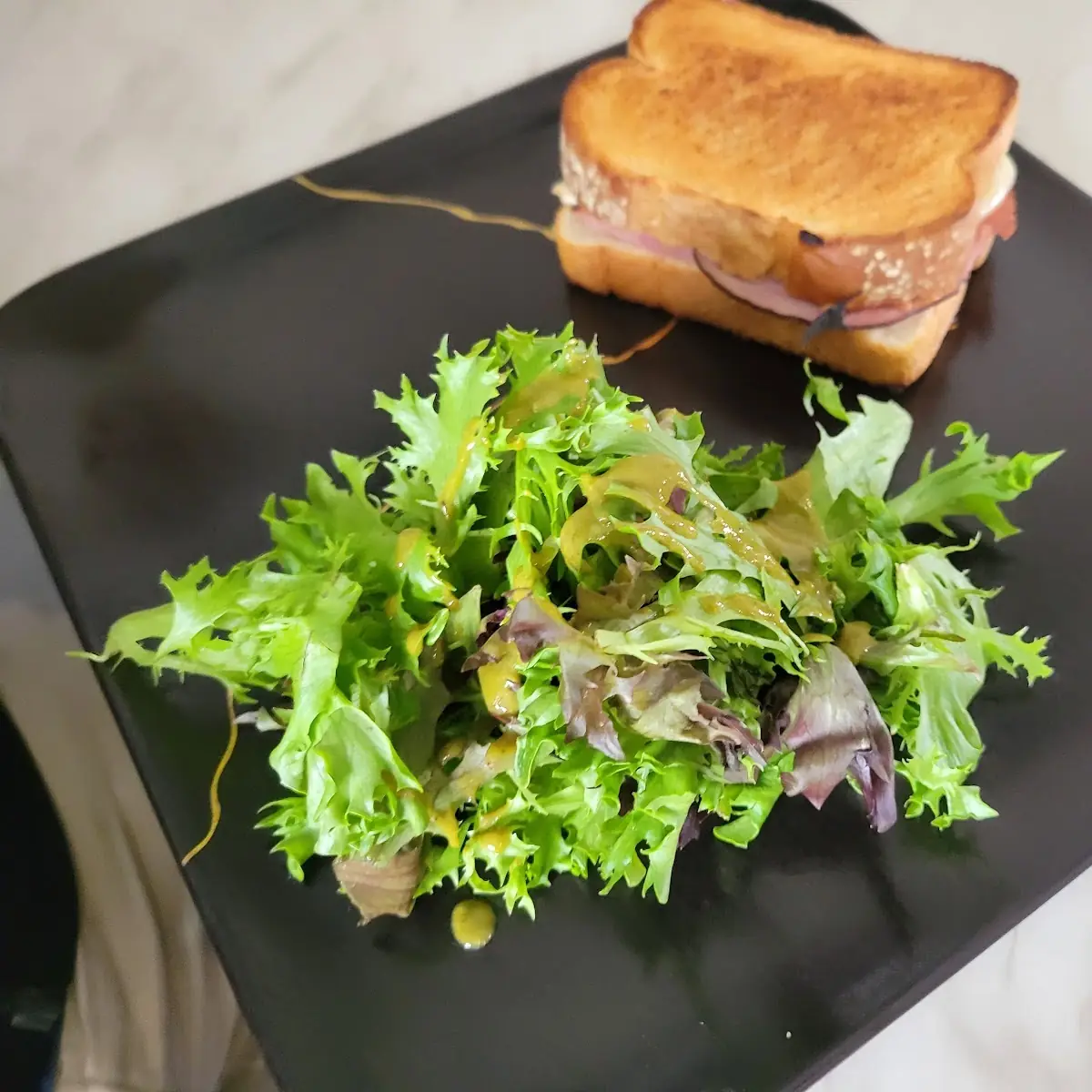 Highlights, Bistro du Pinacle