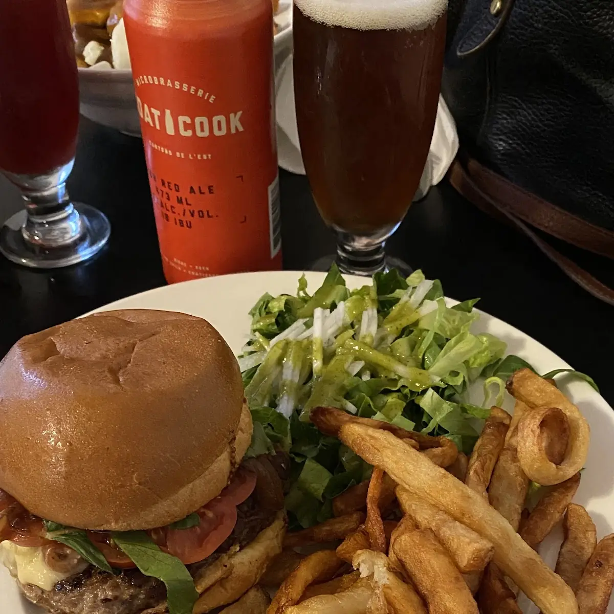Smoked Hamburger, Bistro du Pinacle
