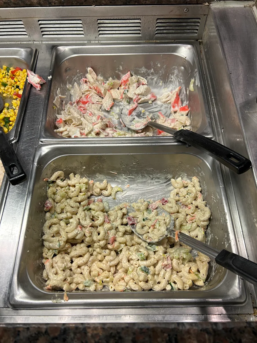 Macaroni, Buffet des Continents - Trois-Rivières