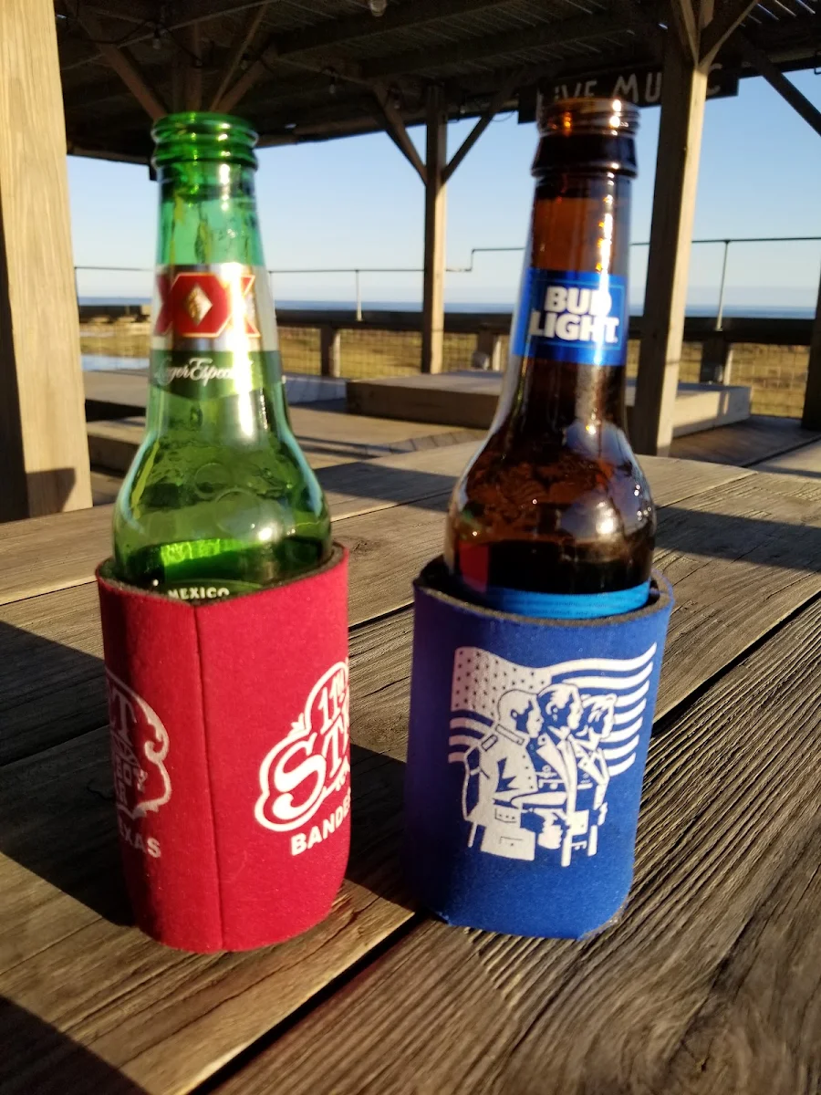Dos Equis Lager & Bud Light