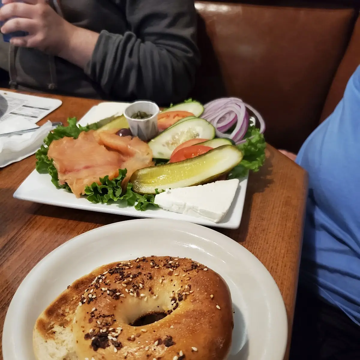 Nova Salmon Plate