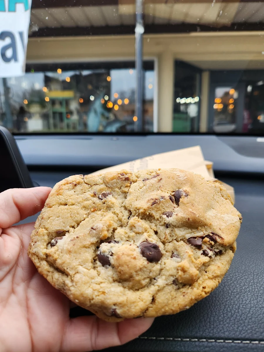 Chocolate Chip Cookie