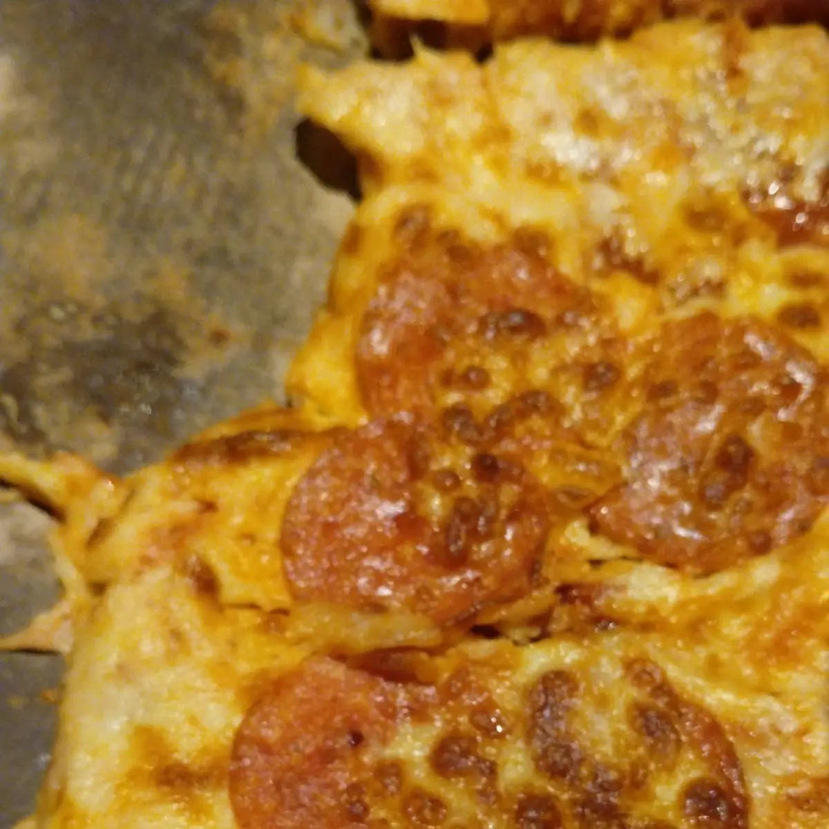 Pepperoni Pile Up (8 - Cut Round)