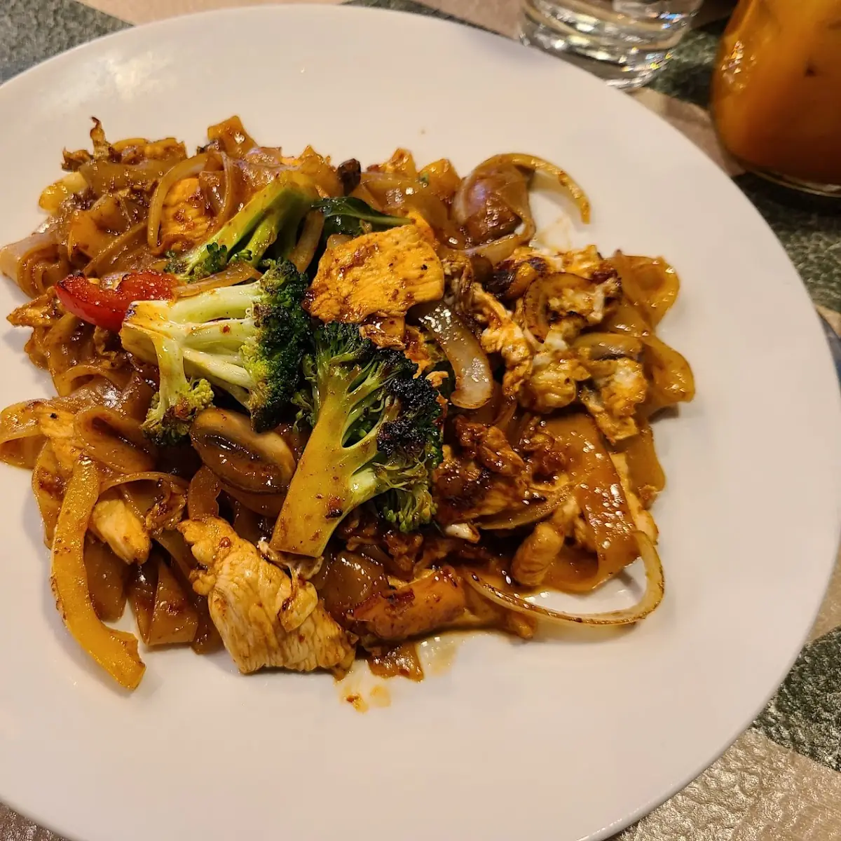 Pad Kee Mow