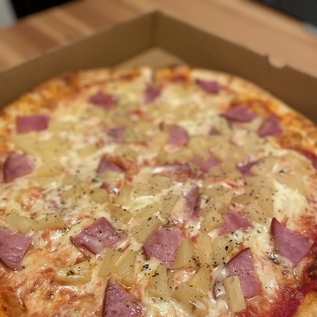 Hawaiian Pizza