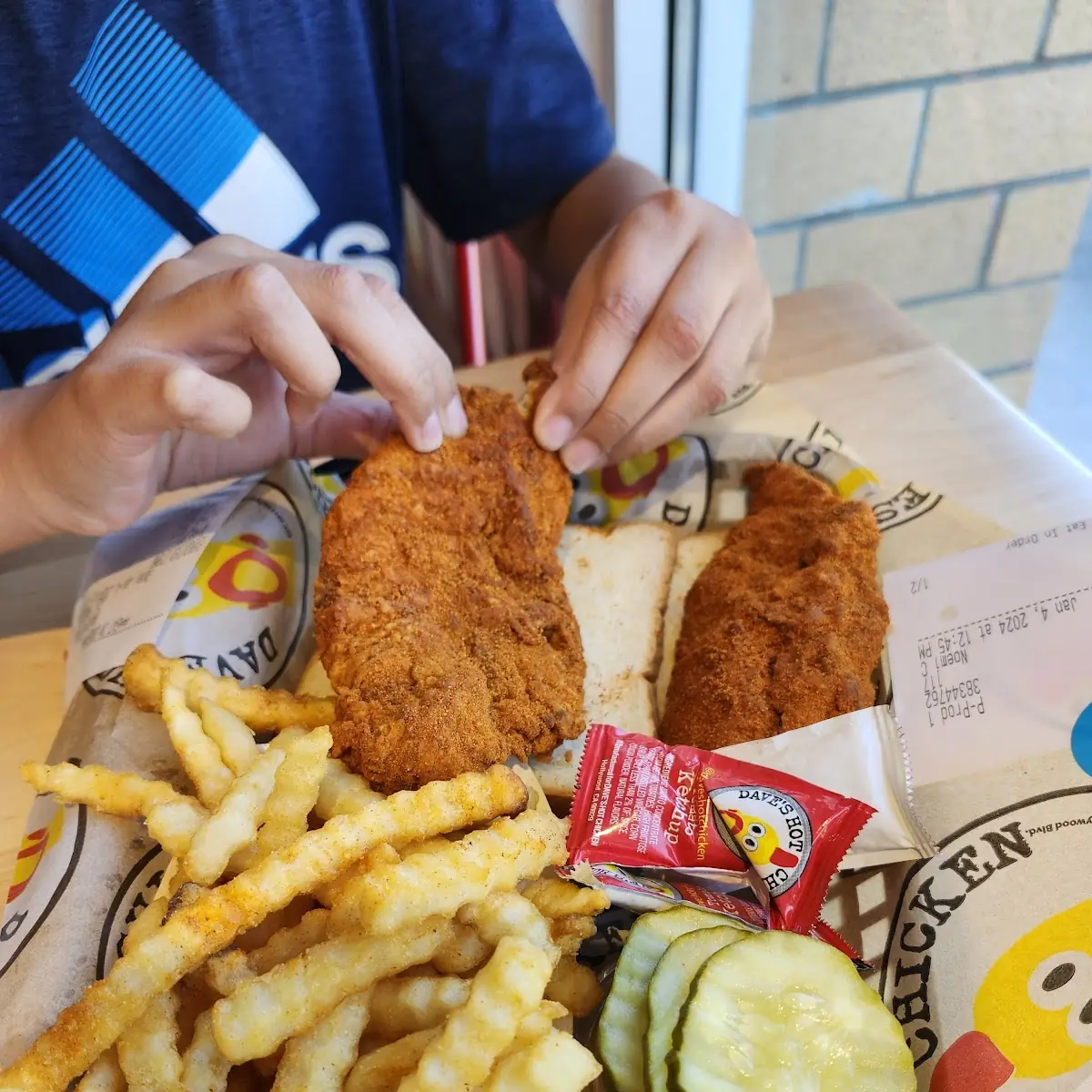 Hot Chicken Sliders with Fries