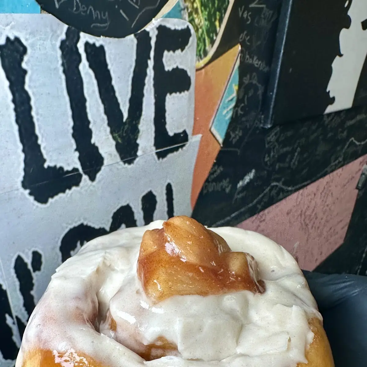 Cinnalicious-Cinnamon Bun