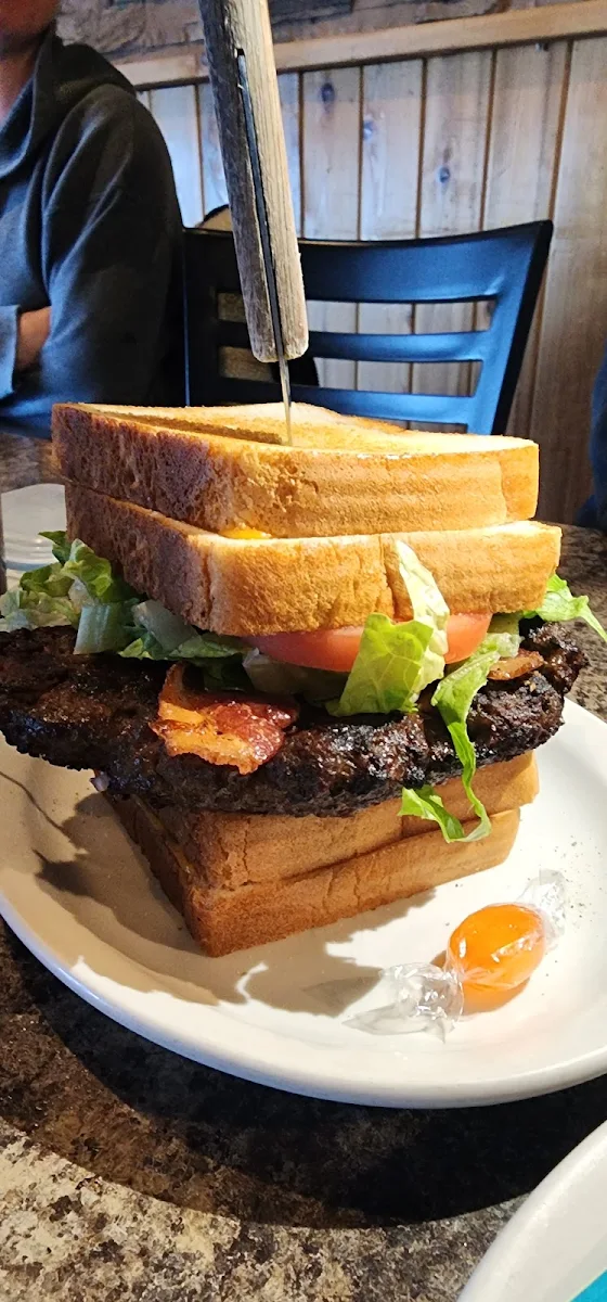 Trifon's Ultimate Bacon Cheeseburger