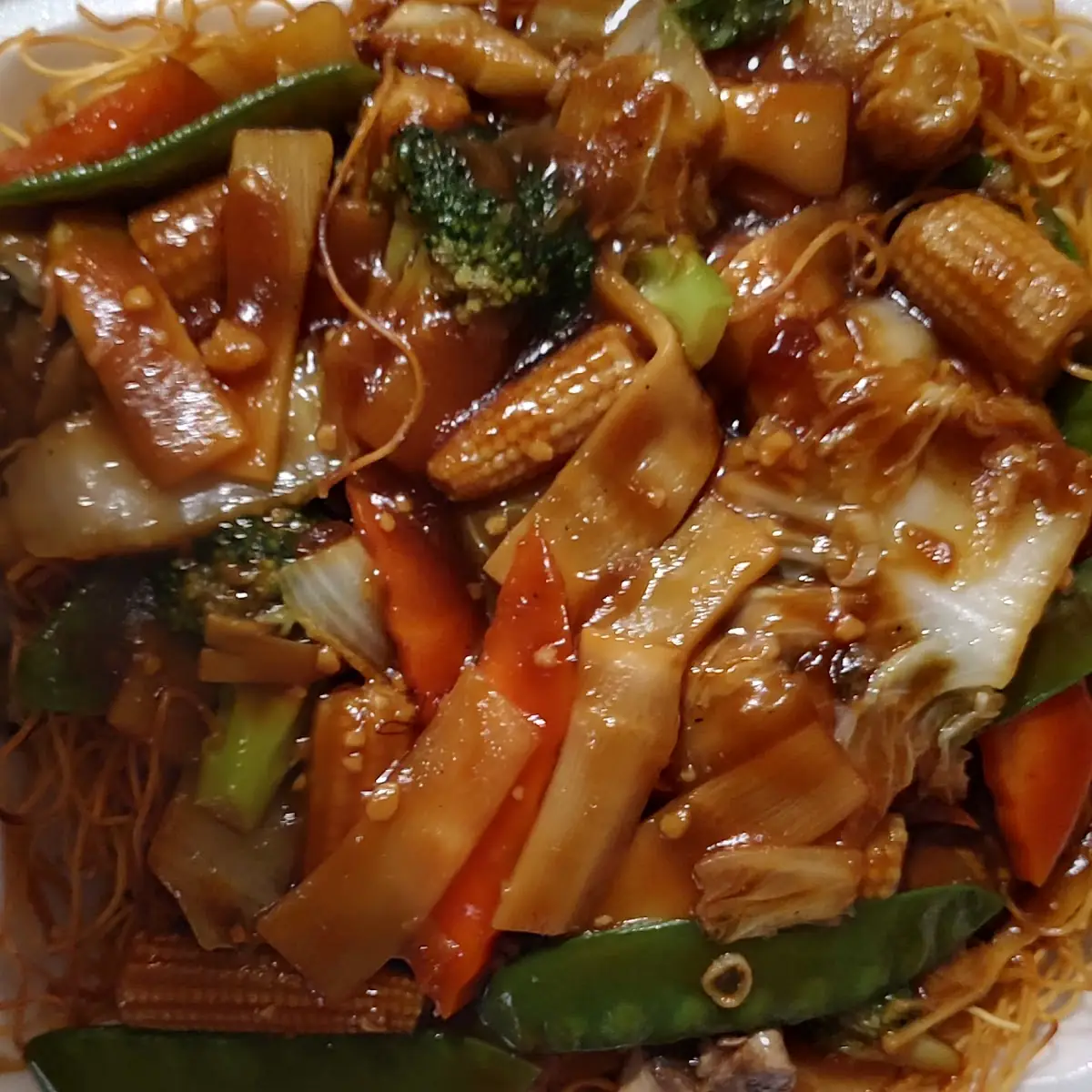 Pan Fried Noodles with Vegetables