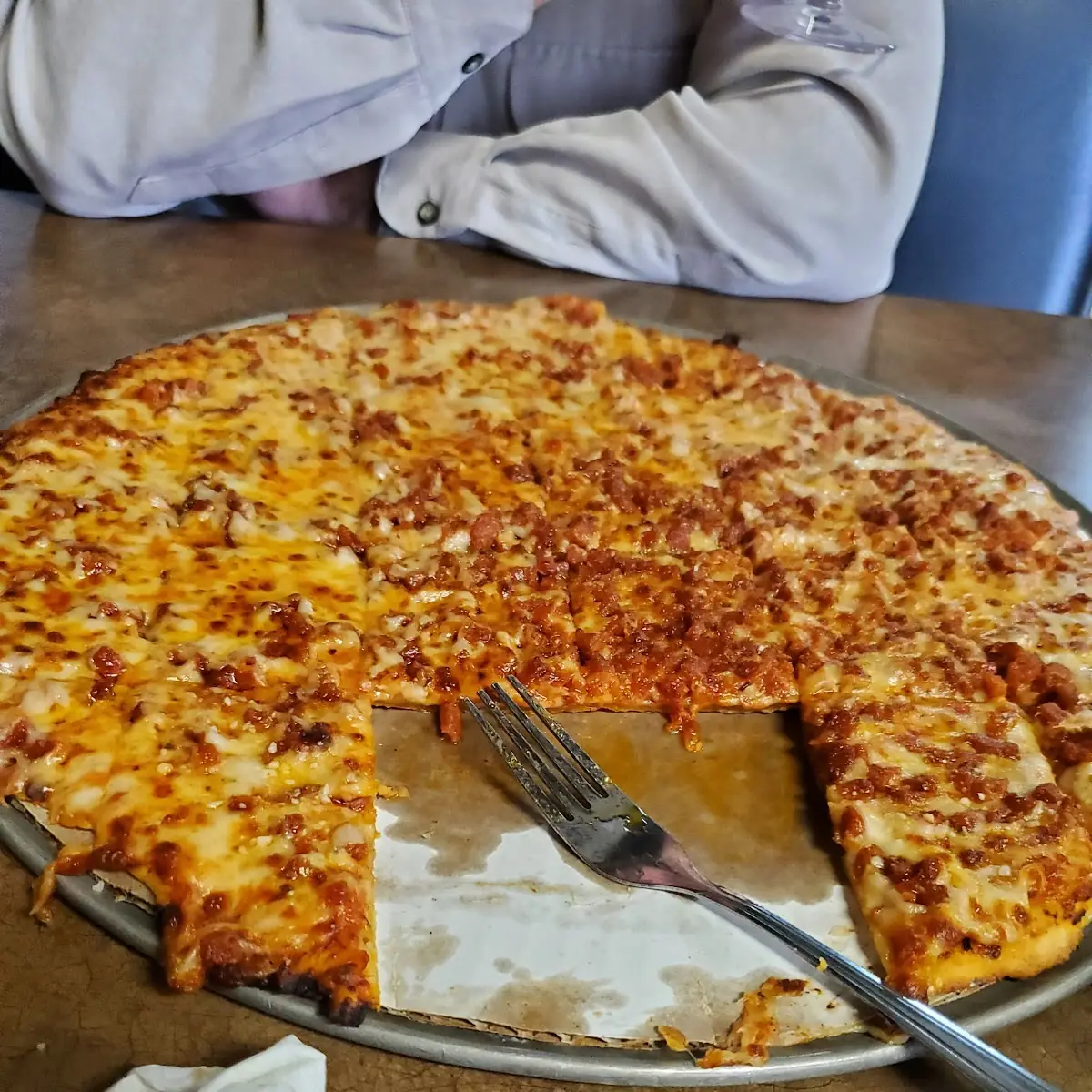 Large Pepperoni Pizza