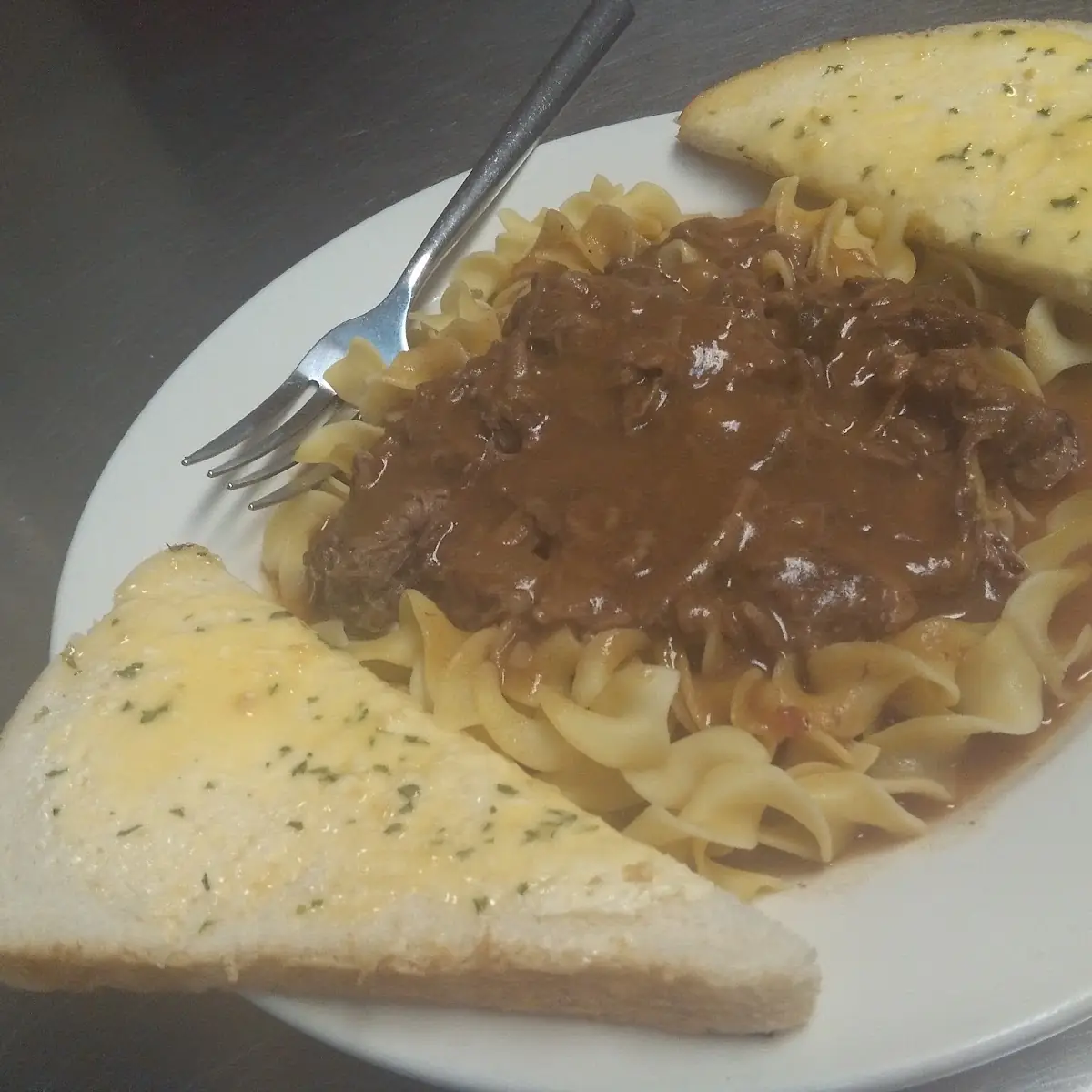 Noodles and Garlic Bread