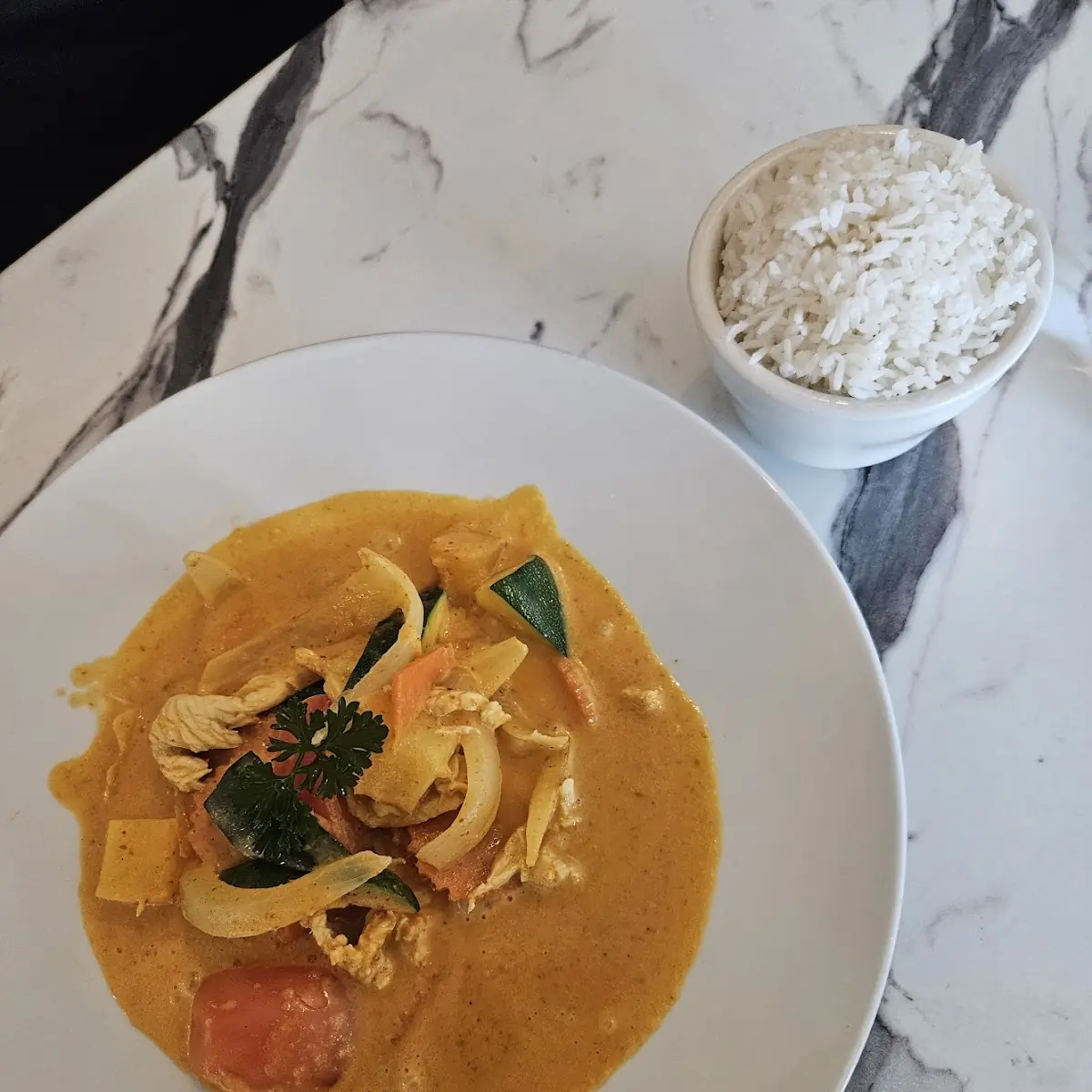 Roti with Massaman Curry