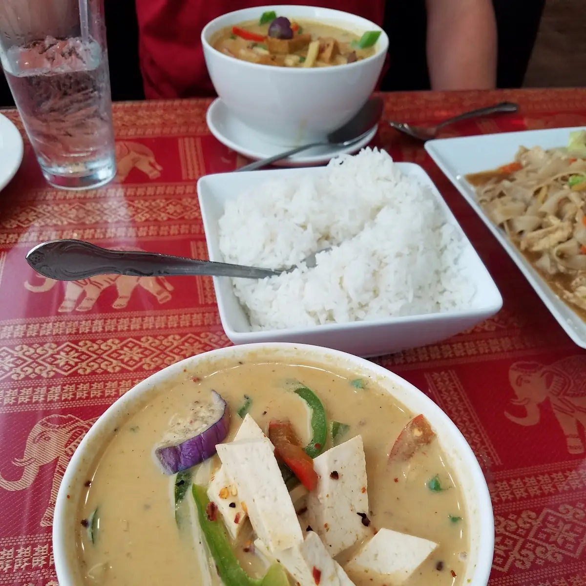 Spicy Green Curry with White Rice