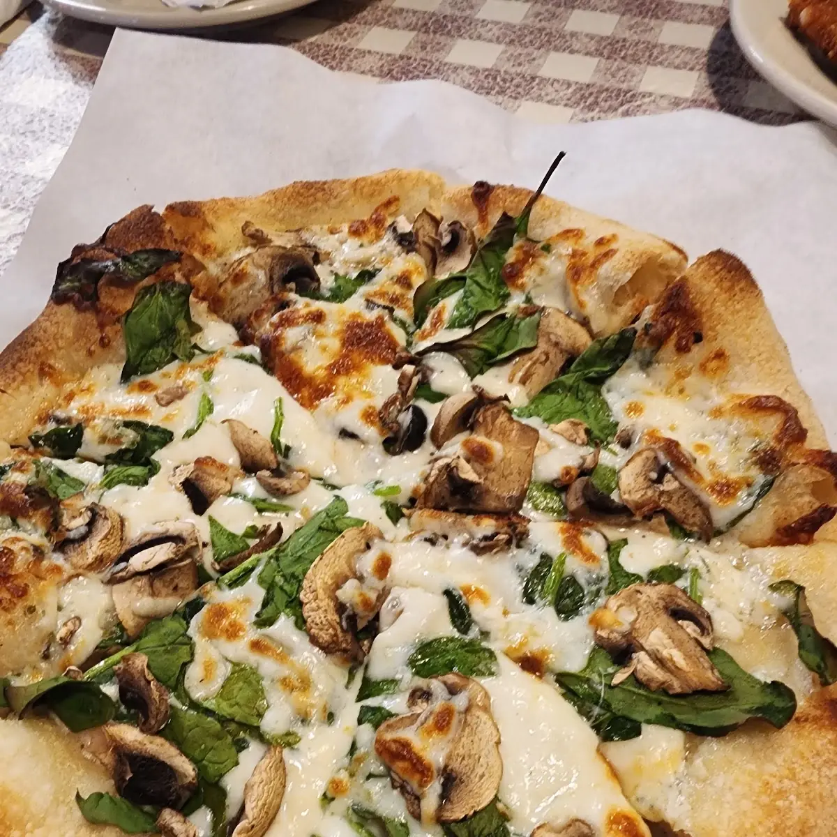 Small Spinach Mushroom Pizza