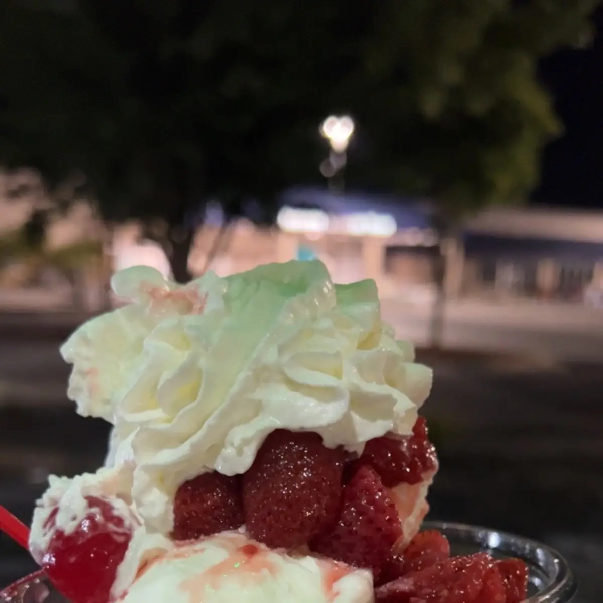Strawberry Sundae