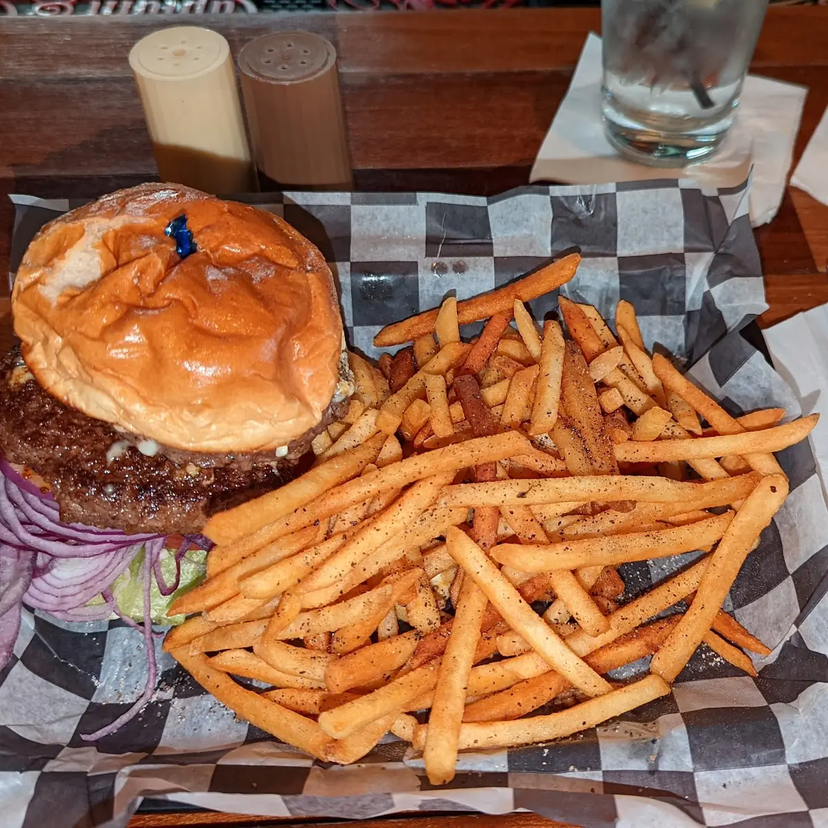 Black Blue Double Cheeseburger