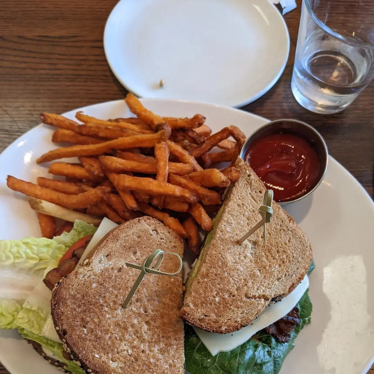 White Cheddar Avocado blt