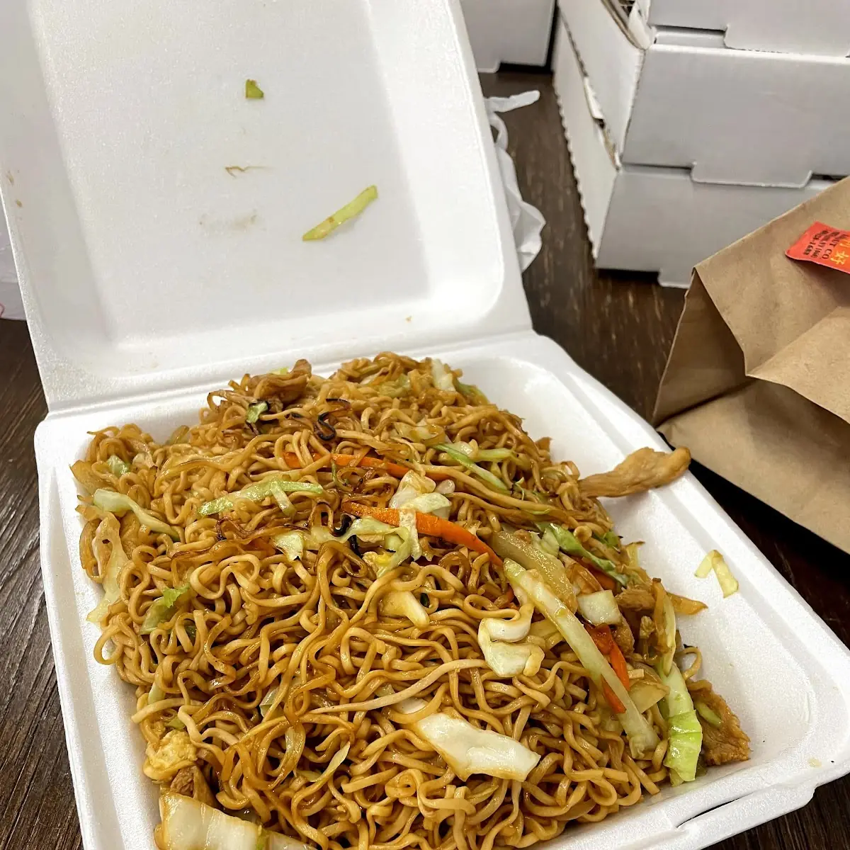 Stir Fried Noodles with Peanuts