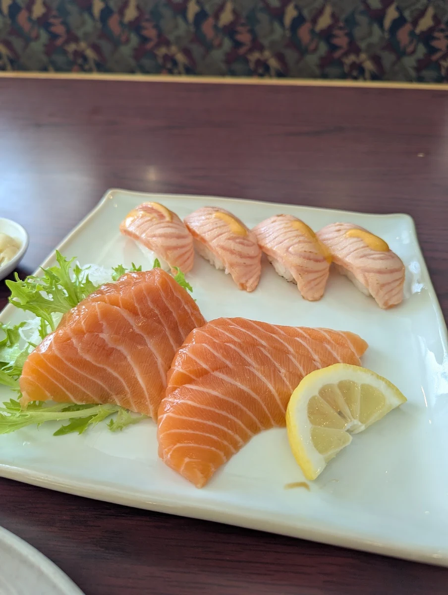 Spicy Salmon Sashimi, Mii Sushi & BBQ